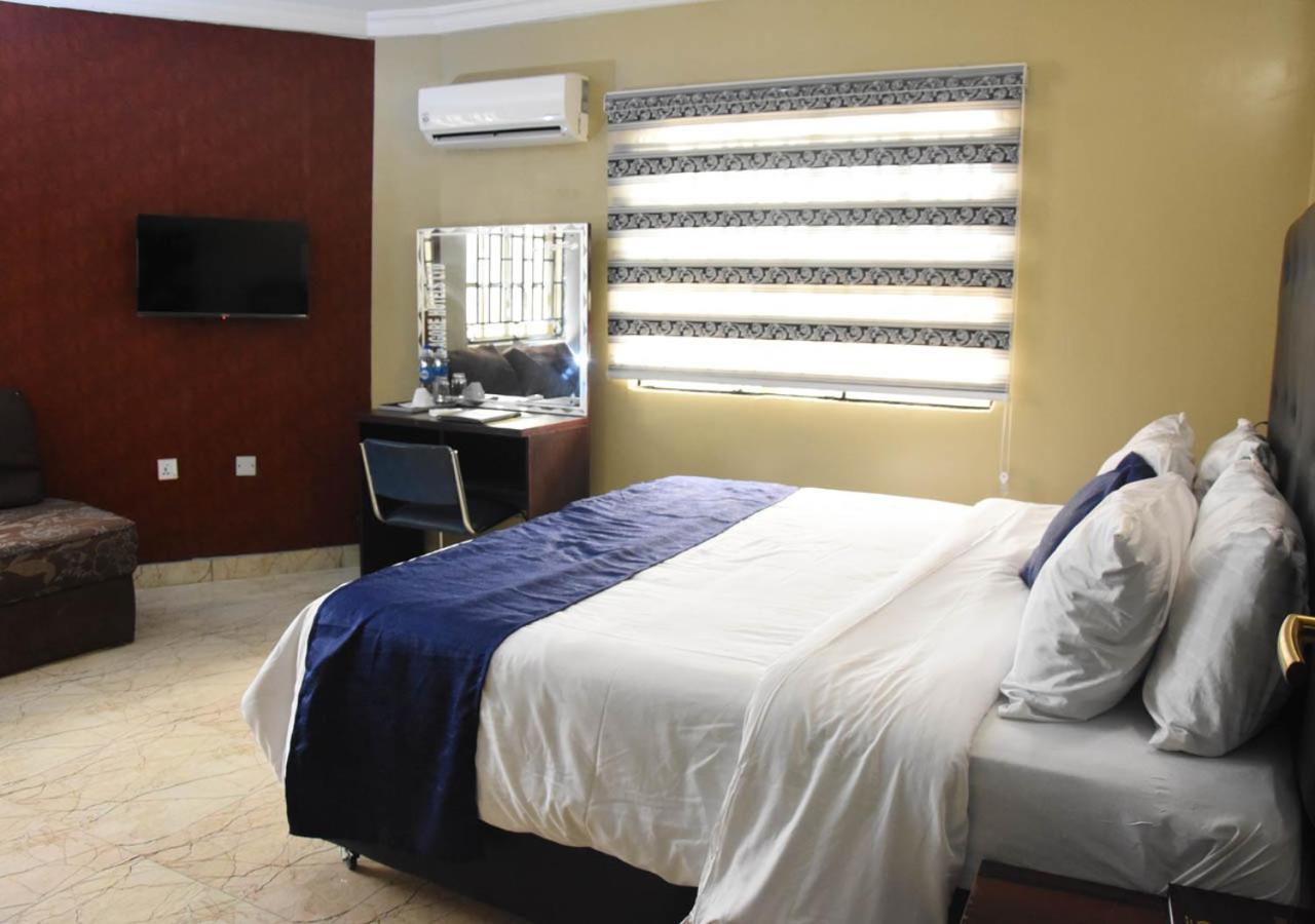 24-7 Electricity Agore Hotels And Suites Ltd Awoyaya Exterior foto
